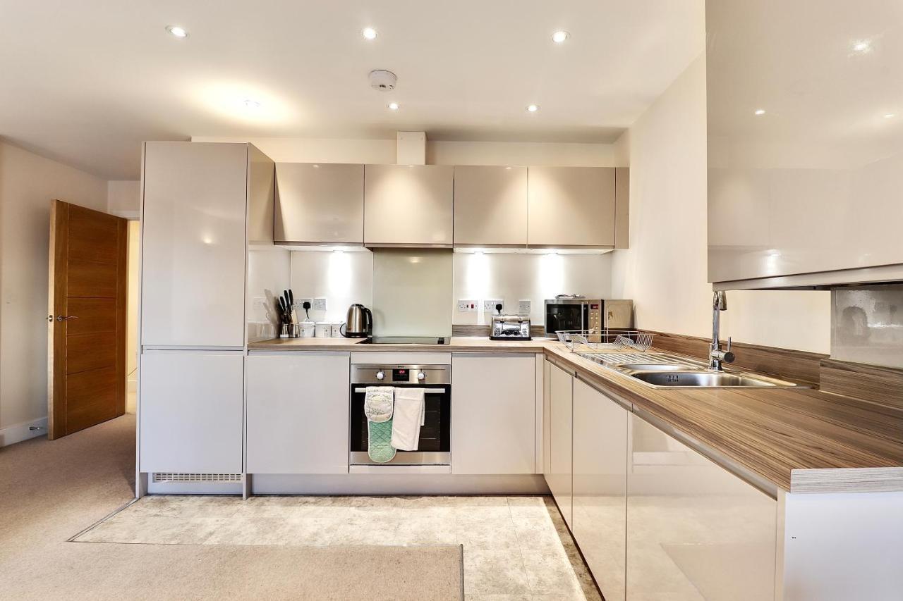 Sapphire Serviced Apartment Chelmsford Exterior photo