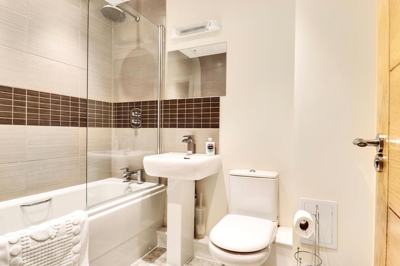 Sapphire Serviced Apartment Chelmsford Exterior photo